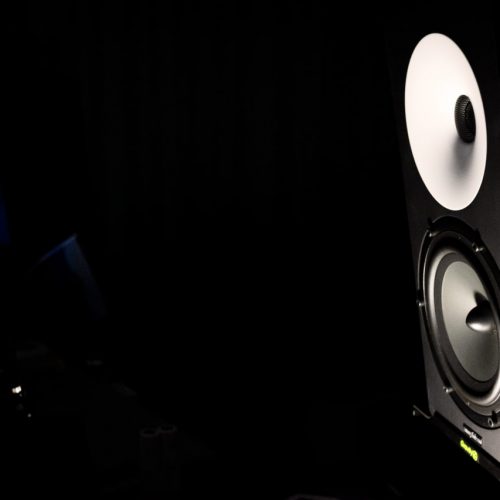Amphion One18 Black