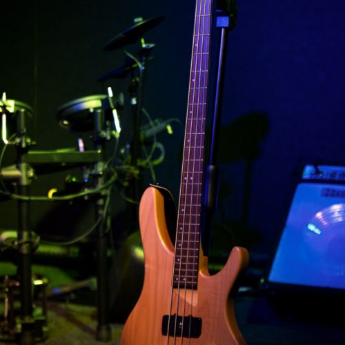 Электрогитара Washburn XB400